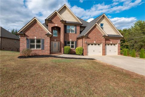 4742 Morning Glow Lane