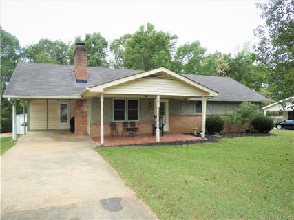223 East Park Road sold home in East Park, Ellenboro, NC
