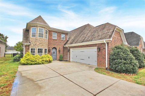 4524 Lanstone Court 35 sold home in Lanstone, Concord, NC
