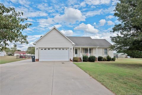 126 Deercroft Drive