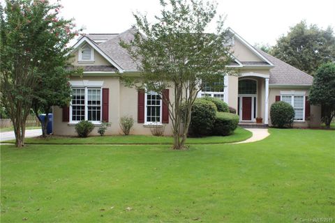 530 Dovefield Drive