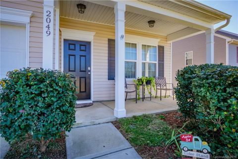 2049 Roscommon Drive