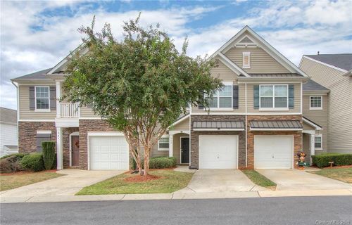 343 Sandy Spring Lane