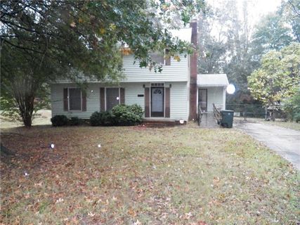 11 Post Oak Place