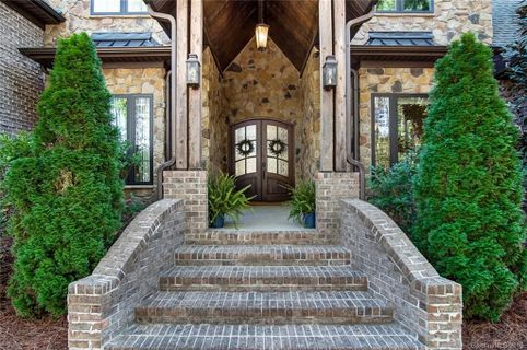 4062 Country Overlook Drive