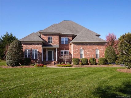 13724 Thompson Place Drive sold home in Beckingham, Mint Hill, NC