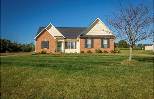1774 Thomasville Road sold home in Thomasville Acres, Conover, NC