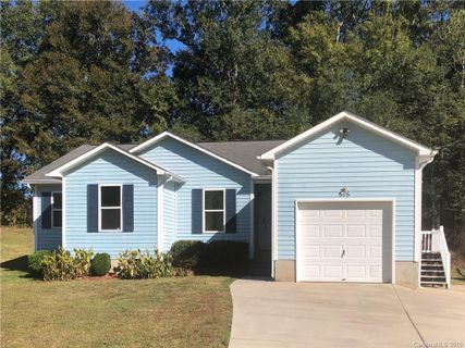 606 Willow Road
