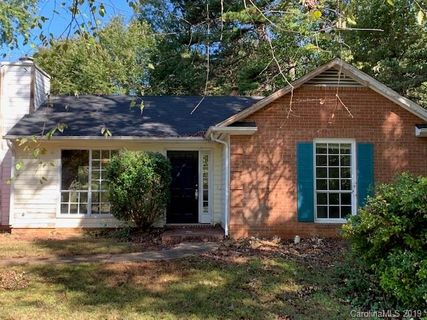 6109 Old Meadow Road L330