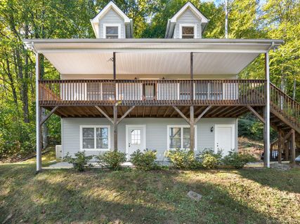 509 Falling Glen Drive