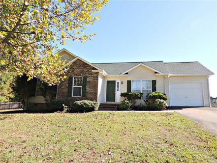 1753 Redberry Lane