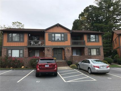1735d Haywood Manor Road 8D