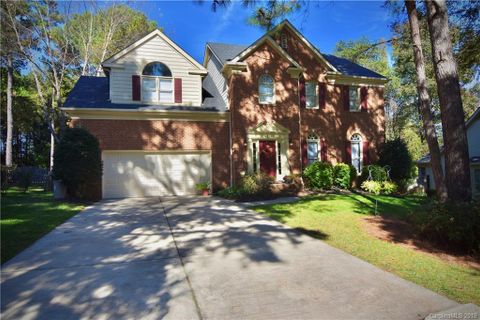 4904 Hickory Lake Lane