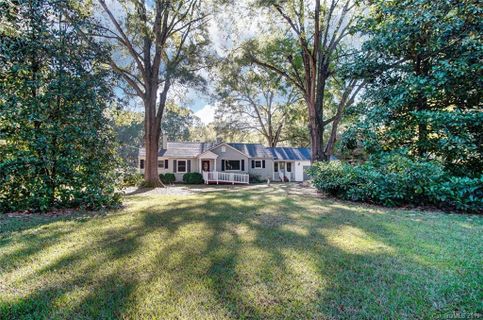 425 Rehobeth Road