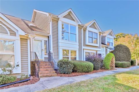 7245 Meeting Street sold home in The Gates, Charlotte, NC