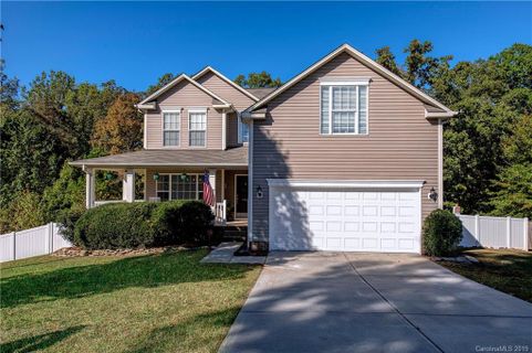 1465 Meadow Glen Lane