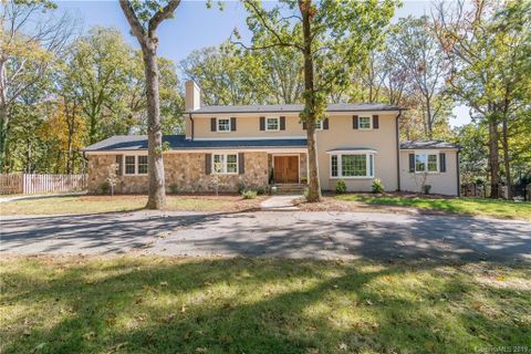 323 Richmond Road