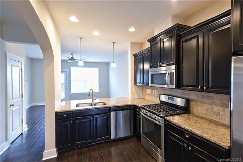 3232 Bending Birch Place sold home in Double Oaks, Charlotte, NC