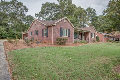 1723 Fairfield Drive