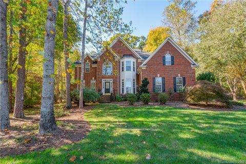 6301 Hollow Oak Drive