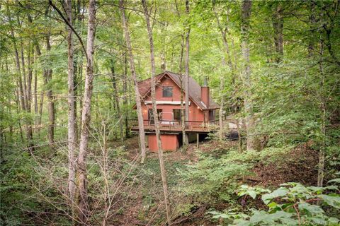 33 Fernbrook Road
