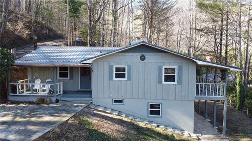 62 Molasses Way sold home in Sugar Cove Estates, Waynesville, NC