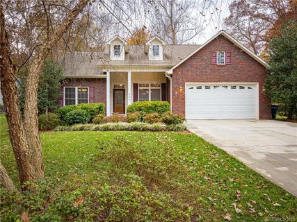 304 Brookmeade Drive