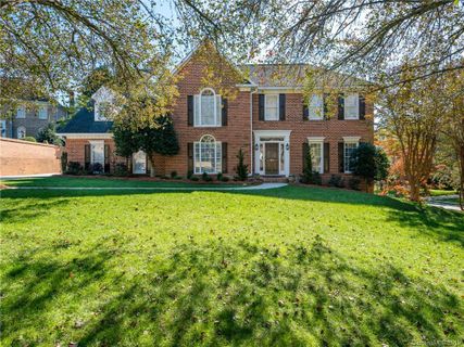 1015 Chelsea Place