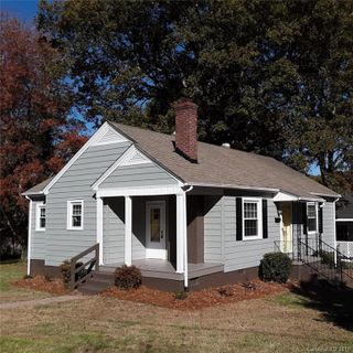 303 E Parkwood Street