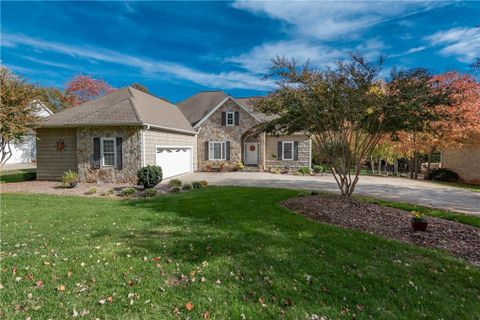 2558 Camelia Pointe Drive