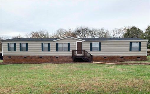 2293 Springdale Drive sold home in Springdale, Newton, NC