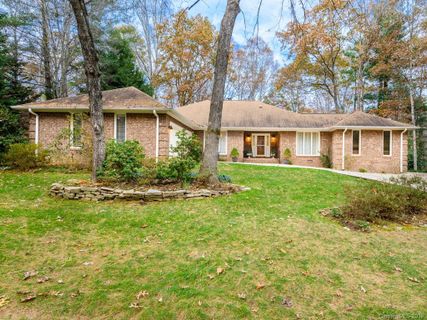 34 Glen Crest Drive