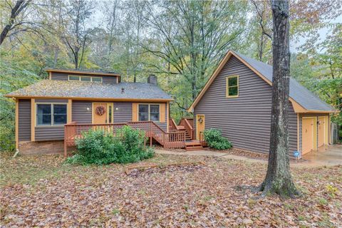 1059 Peachtree Lane