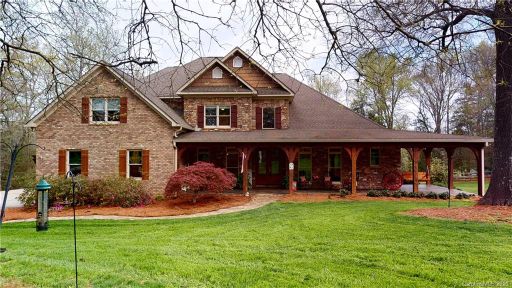 8224 Tirzah Church Road sold home in The Farms At Heartwood, Waxhaw, NC