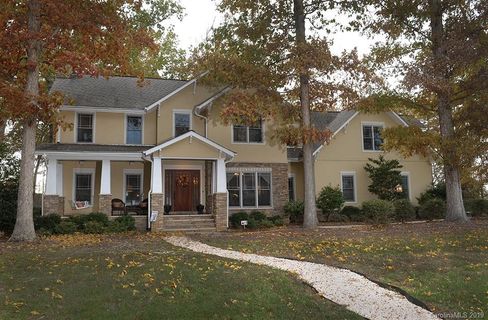 2815 Byron Drive