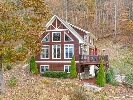 653 Traditions Way sold home in Mountain Traditions, Mars Hill, NC