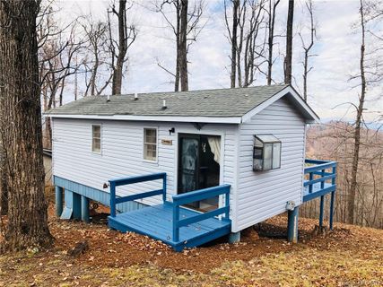 3524 Dogwood Lane