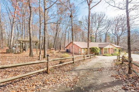 6807 Newman Road