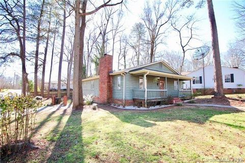 112 Winecoff Avenue