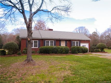 9628 Pembroke Road