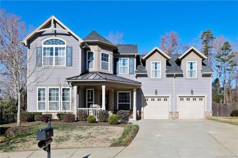 2012 Wade Hampton Circle