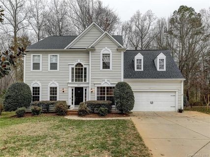 147 Creekside Drive