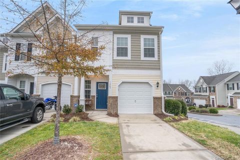 7249 Gallery Pointe Lane sold home in Signature Ridge, Charlotte, NC