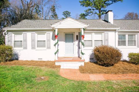 204 Peachtree Street