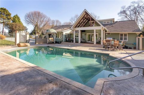 8144 Peninsula Lane sold home in Mountain Creek Shores, Sherrills Ford, NC