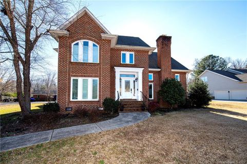 1869 Silverwood Drive