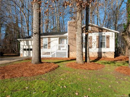 8127 Chrisbry Lane