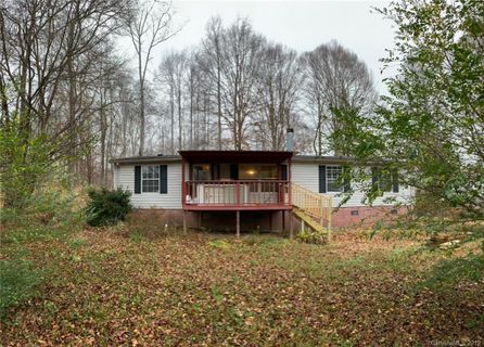 302 Southfork Meadows Road sold home in Windsong Forest, Gastonia, NC
