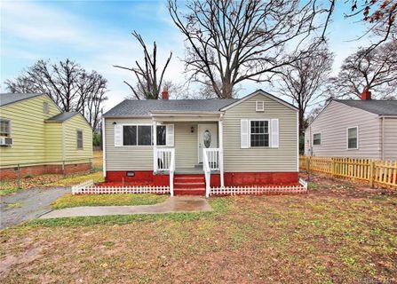 230 Plymouth Avenue