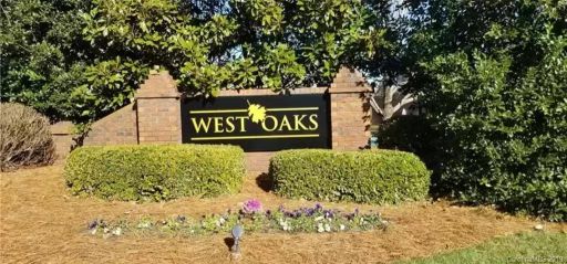 5453 Oakmont Street sold home in West Oaks, Kannapolis, NC